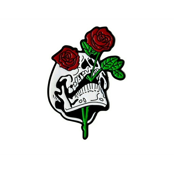 Accessories - SALE *1 LEFT* NWOT Skull & Roses Pin
